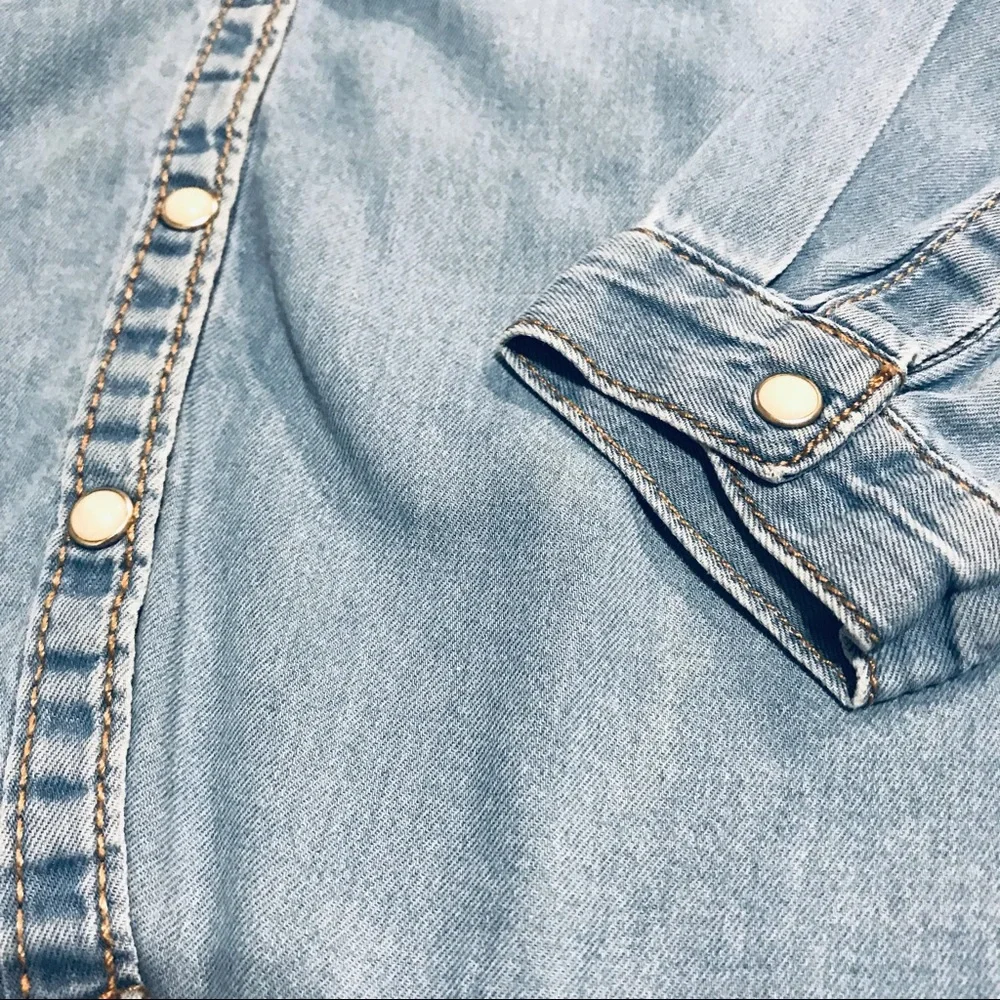 Zara BabyGirl chambray top and Zara velvet pants  outfit 2-3 y GUC